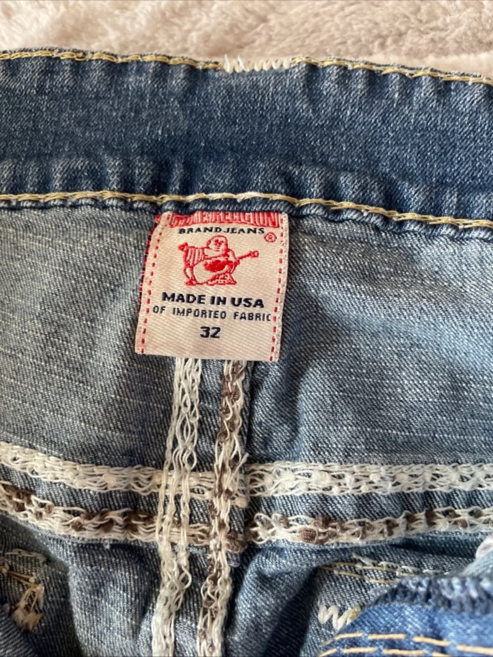 True Religion Embellished Back Pocket Jeans - Light Blue super Ricky t size 32